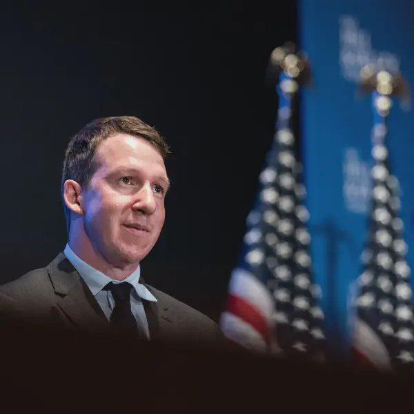 AI Titans Eye Super PACs to Self-Regulate Political Influence Amid Election Spending Surge